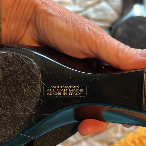 Italian Shoemakers black and animal print Strap 2 Inch Wedge Sandal Size 7.5 - Picture 5 of 5